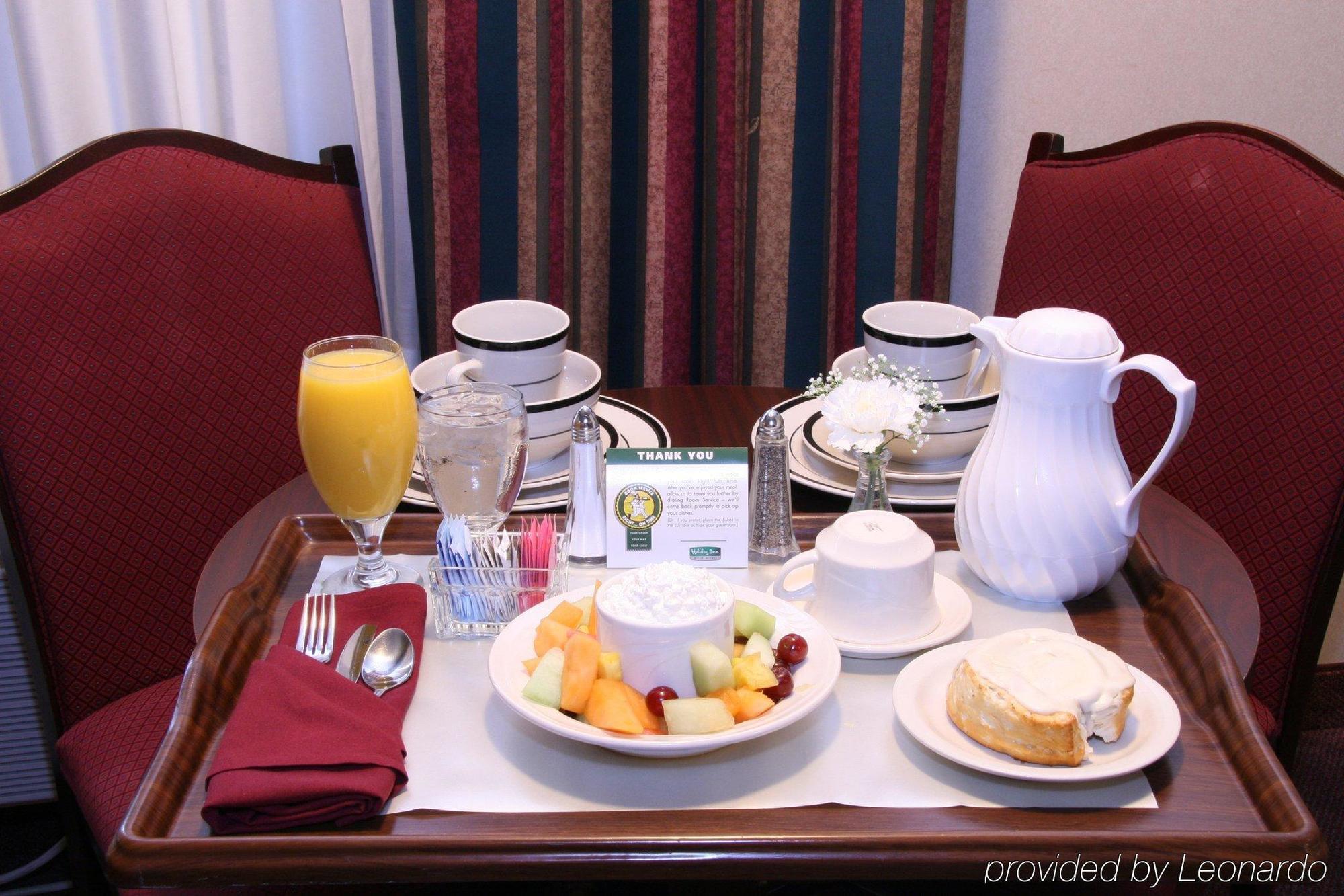 Holiday Inn Selma - Swancourt Extérieur photo