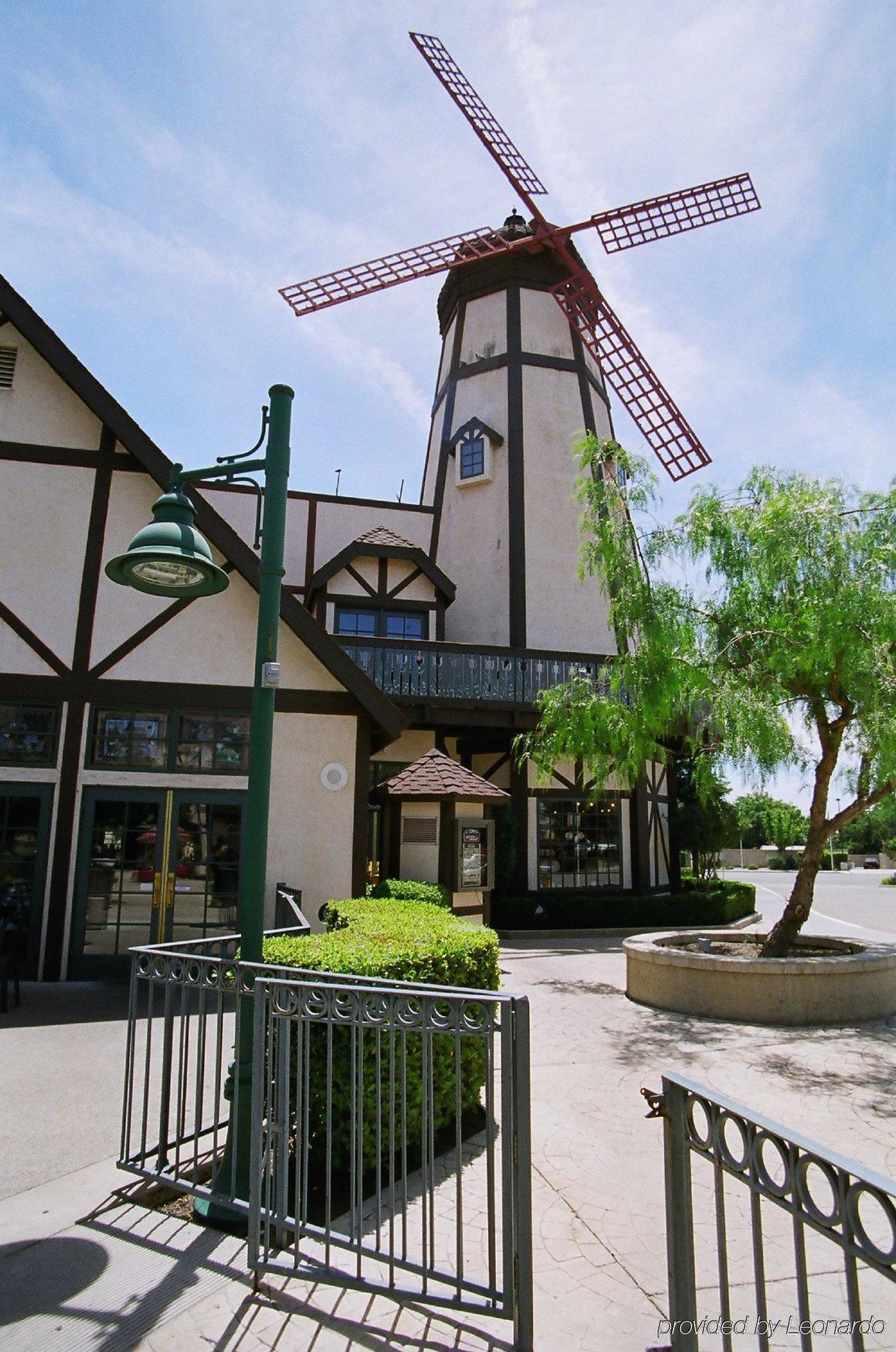 Holiday Inn Selma - Swancourt Extérieur photo