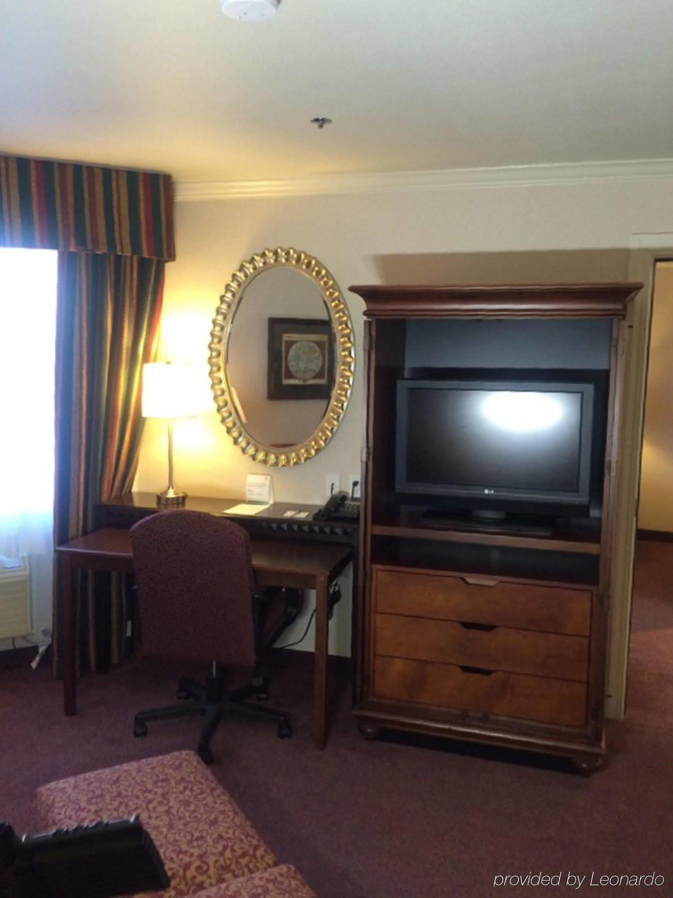 Holiday Inn Selma - Swancourt Extérieur photo