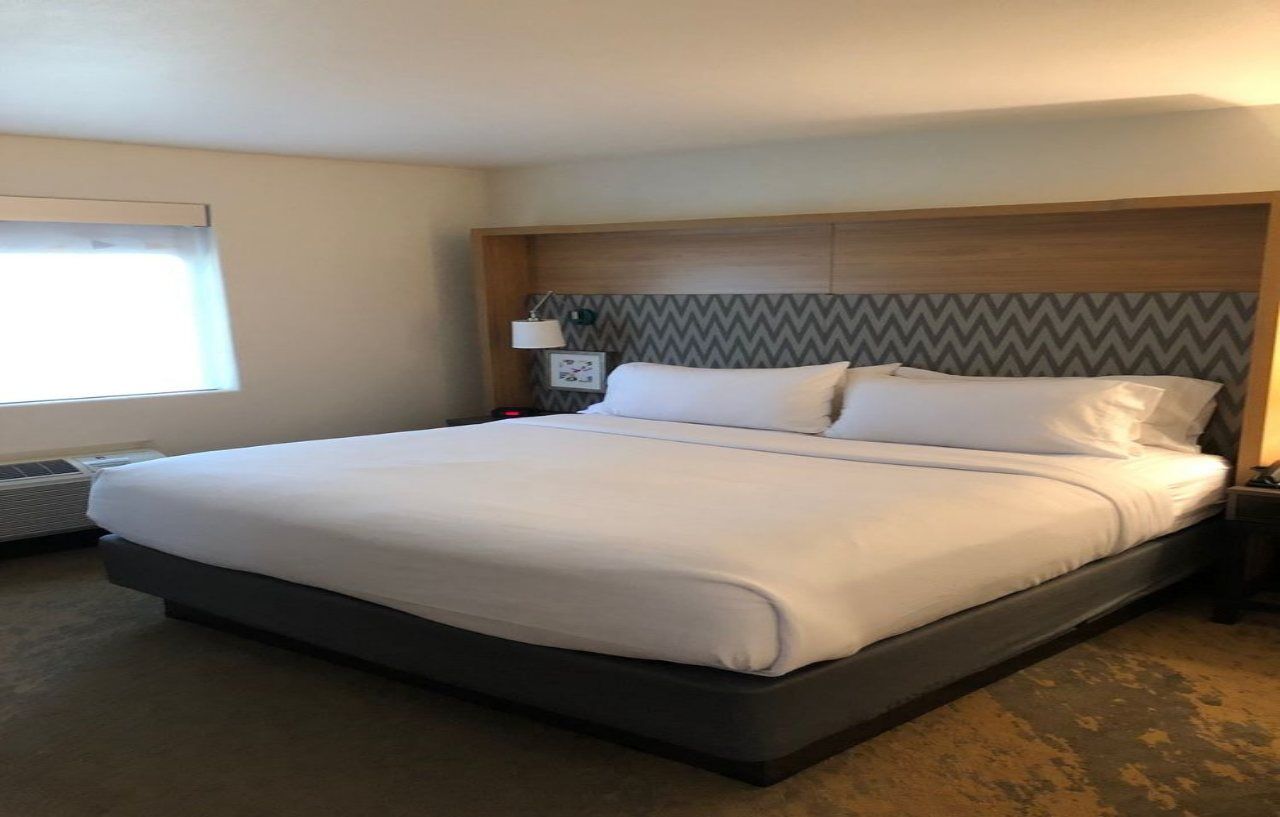 Holiday Inn Selma - Swancourt Extérieur photo